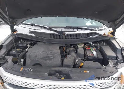 2015 Ford Explorer Xlt z USA, uszkodzony, nr VIN 1FM5K8D82FGC60121